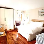 Lodge Alaind Lodges, Sneem