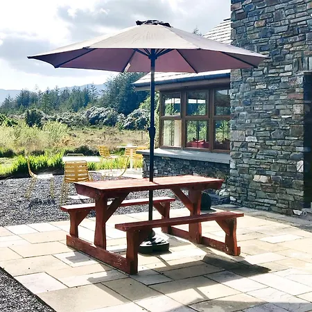 Lodge Alaind Lodges, *