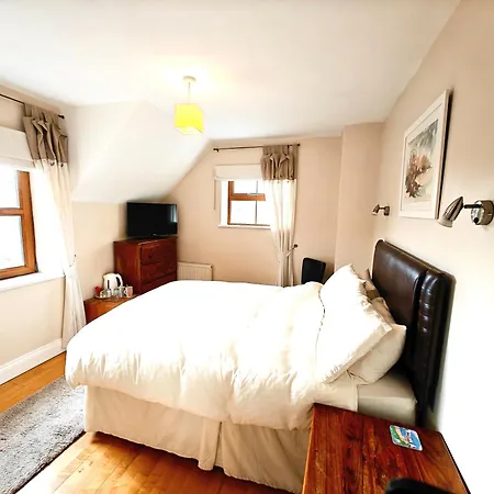 álaind Lodges, Lodge